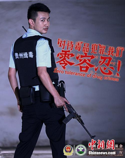 买个假伊利比兰德学院文凭毕业证